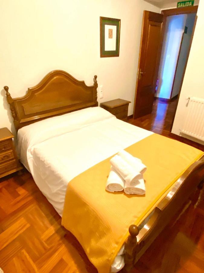 Hostal Cristina Эстелла Экстерьер фото