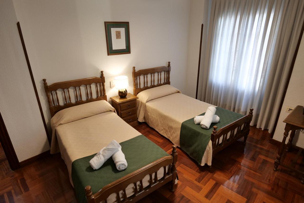 Hostal Cristina Эстелла Экстерьер фото